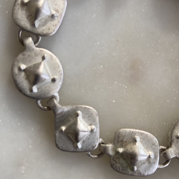 Silver Tone Toggle Clasp Metal Bracelet - Picture 4 of 5